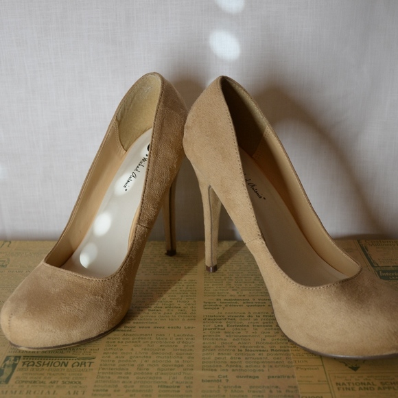 Michael Antonio Suede Nude Heel Size 9 - Picture 4 of 8